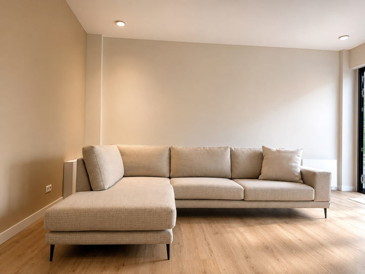 Volledig vernieuwde luxe hoekbank – Beige