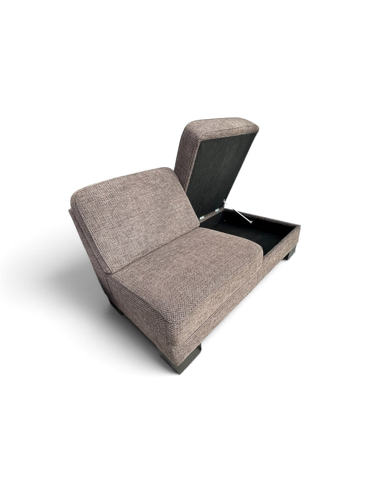Design fauteuil met opbergruimte
